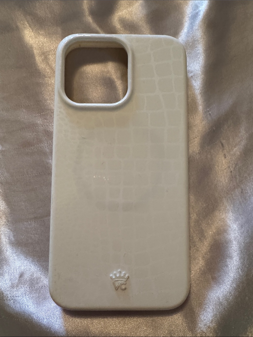 Velvet Caviar white croc-texture phone case